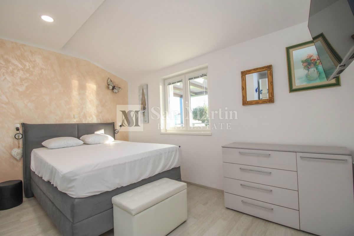 Poreč, dintorni – Casa isolata con un terreno di 3000 m²