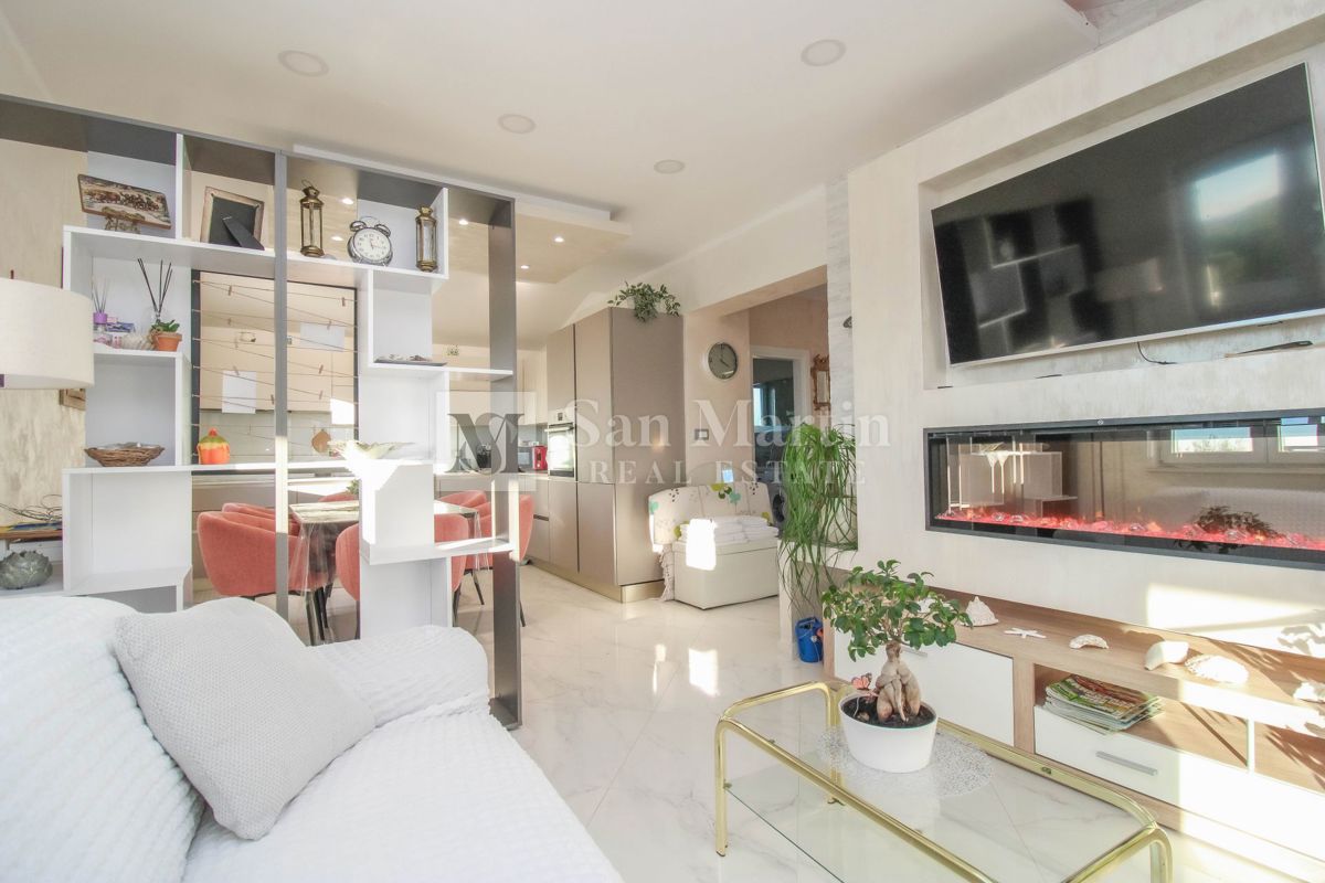 Poreč, dintorni – Casa isolata con un terreno di 3000 m²