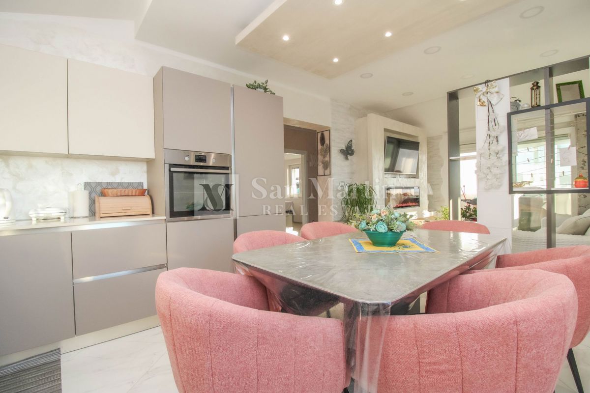 Poreč, dintorni – Casa isolata con un terreno di 3000 m²