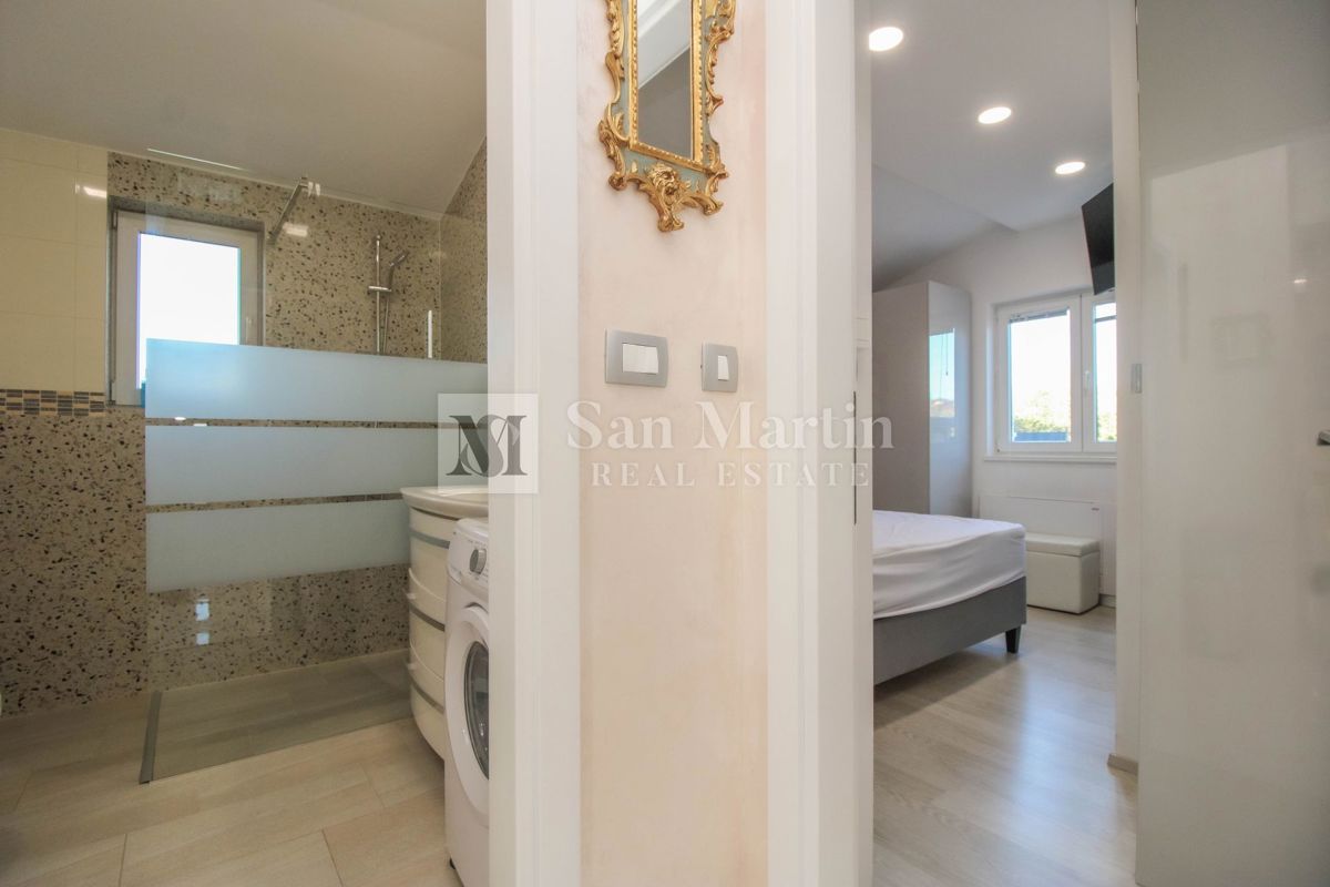 Poreč, dintorni – Casa isolata con un terreno di 3000 m²