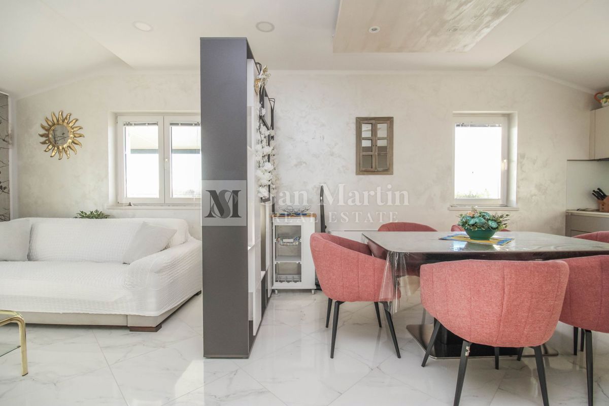 Poreč, dintorni – Casa isolata con un terreno di 3000 m²