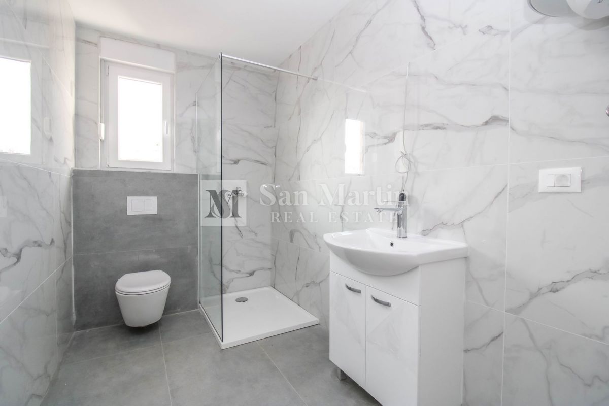 Parenzo e dintorni, appartamento trilocale in una nuova costruzione