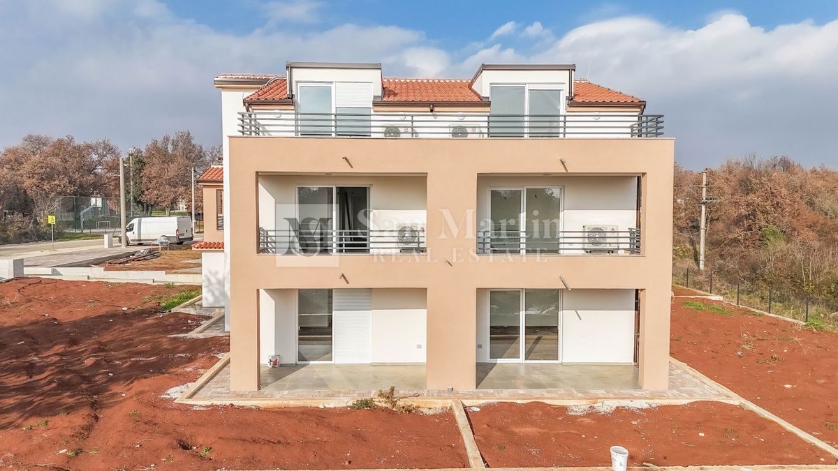 Parenzo e dintorni, appartamento trilocale in una nuova costruzione