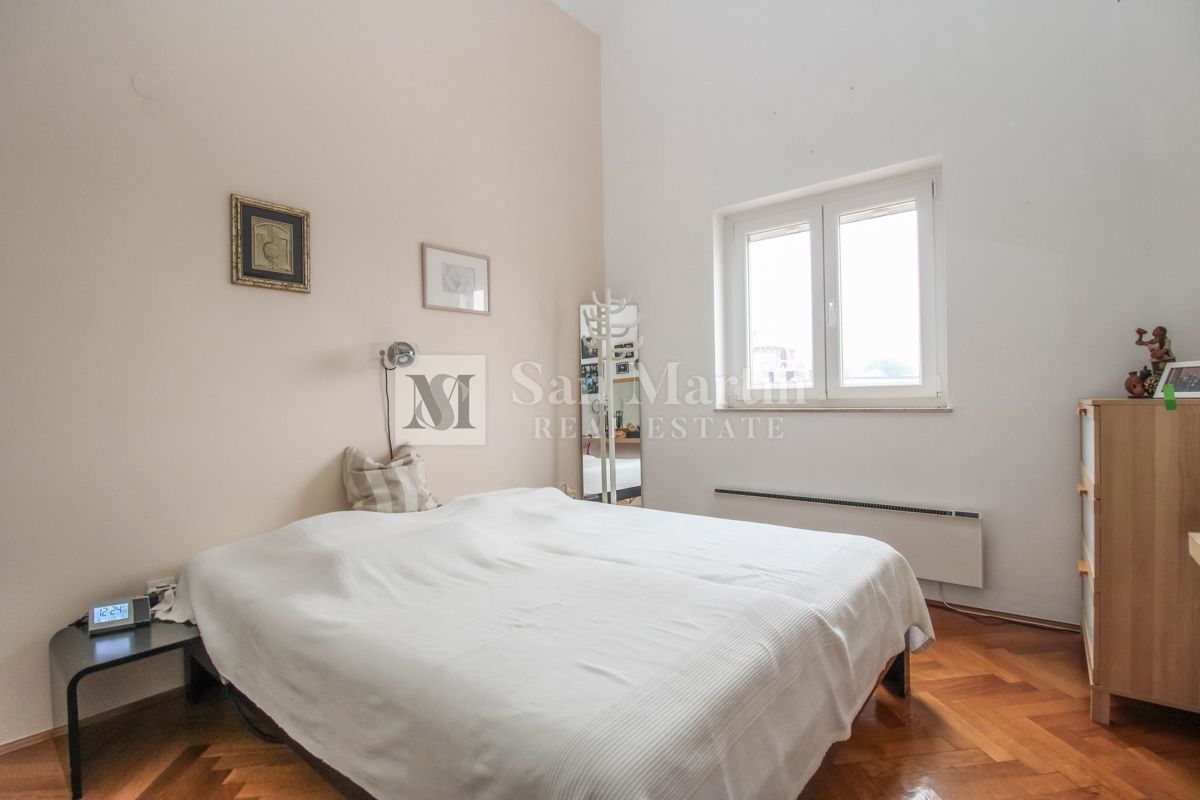 Parenzo – Appartamento con due terrazze vicino al mare – VISTA MARE!