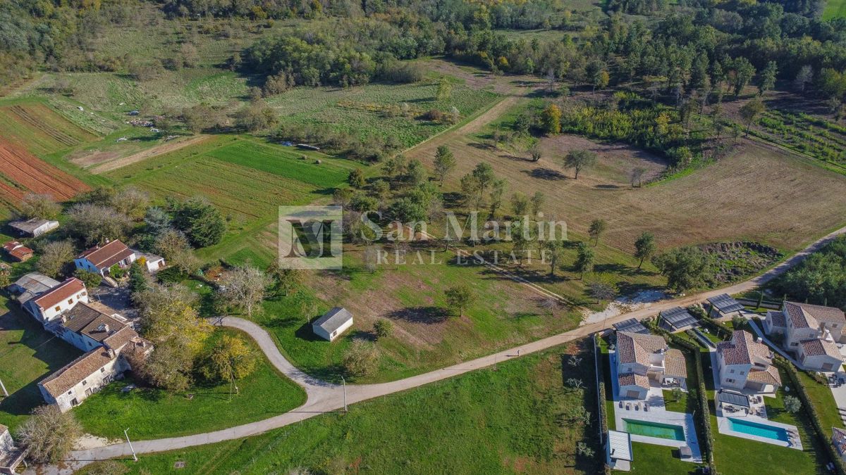 Visignano, dintorni - terreno edificabile in una bella posizione