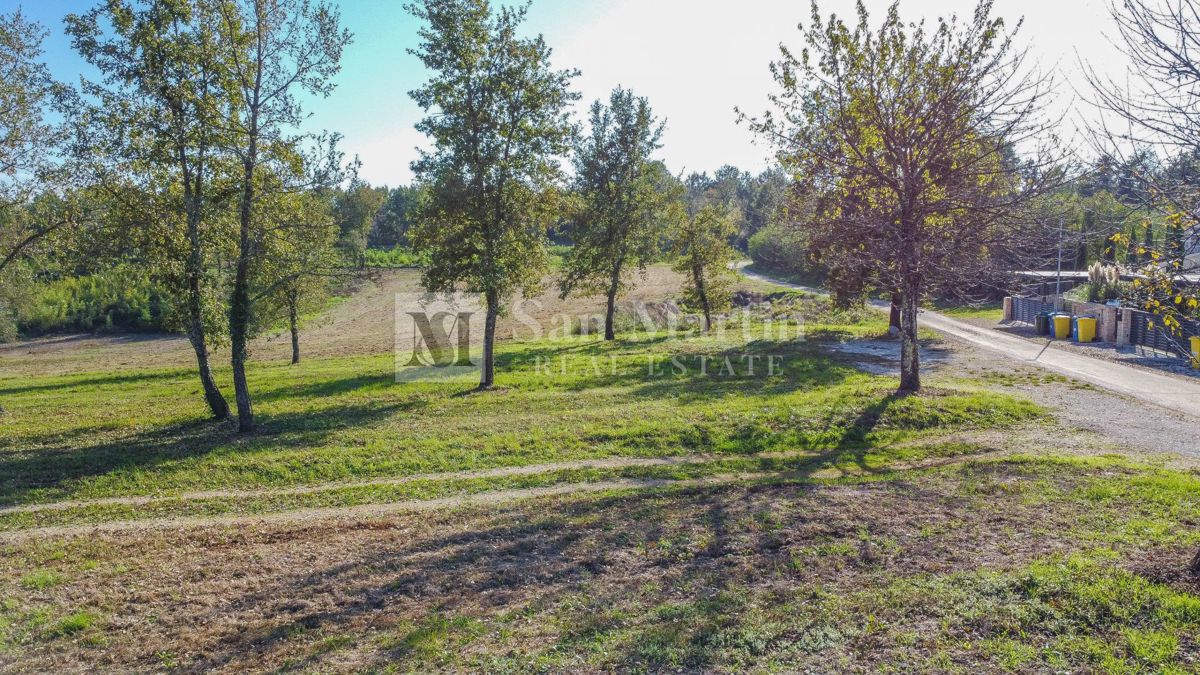 Visignano, dintorni - terreno edificabile in una bella posizione