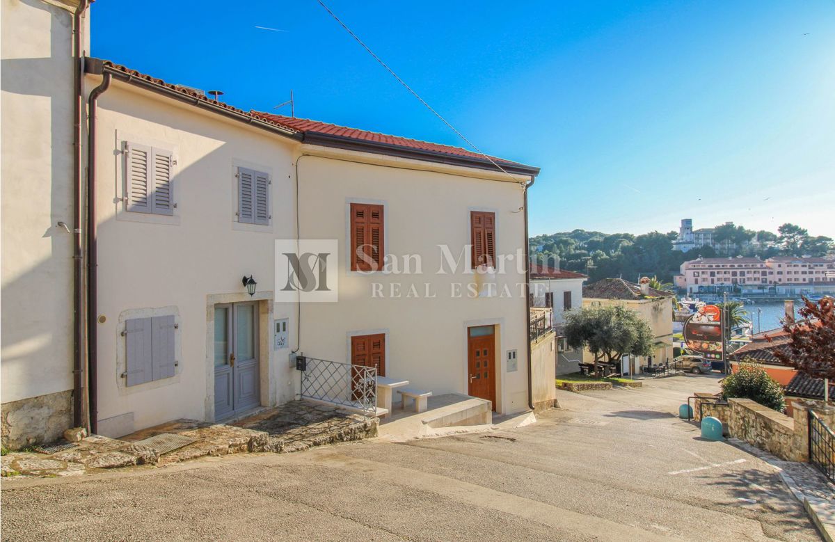 Parenzo, dintorni - Casa in ottima posizione vicino al mare