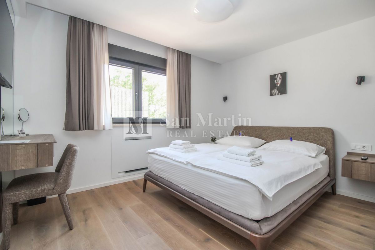 Parenzo - una casa con 4 camere da letto in un'ottima posizione