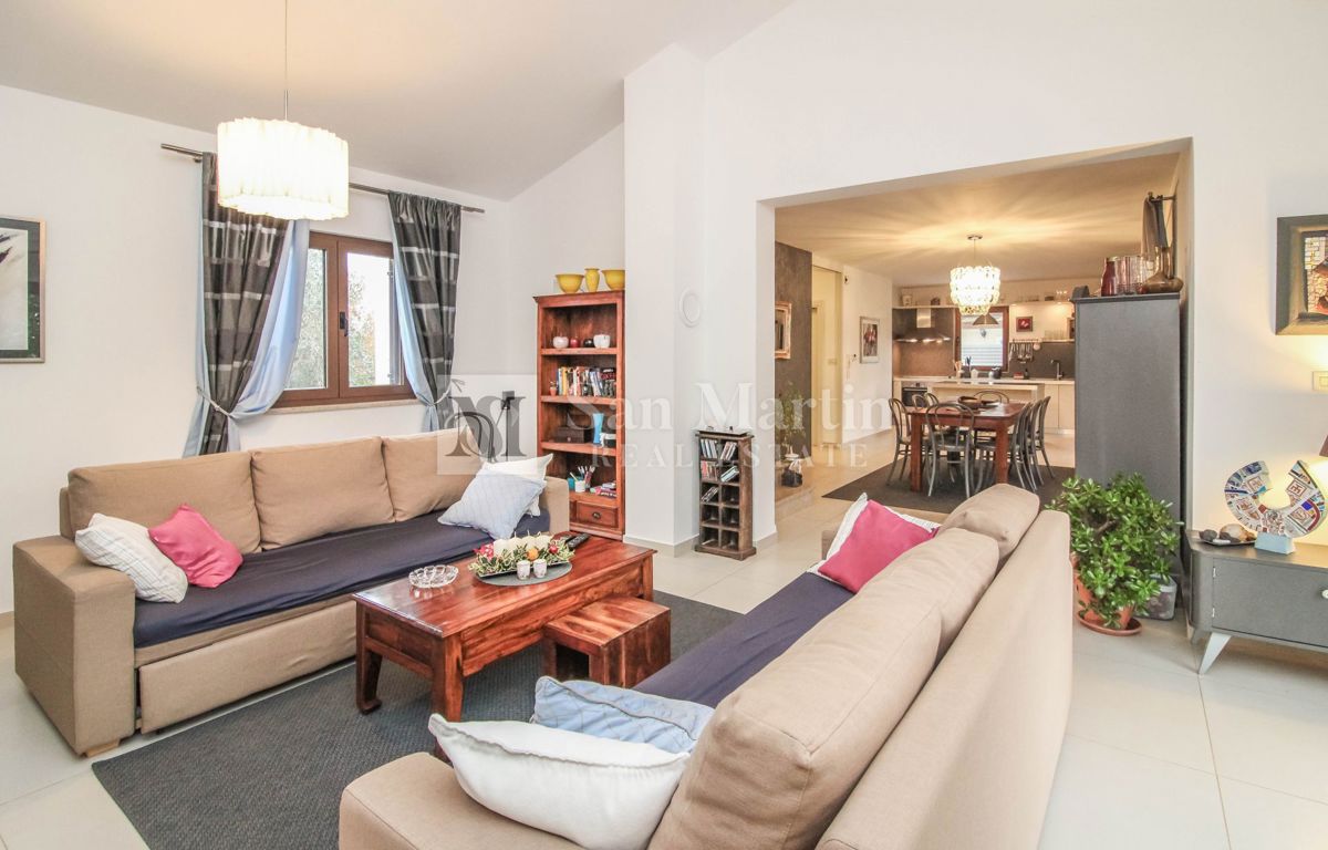 PARENZO - Casa super accogliente e confortevole con piscina