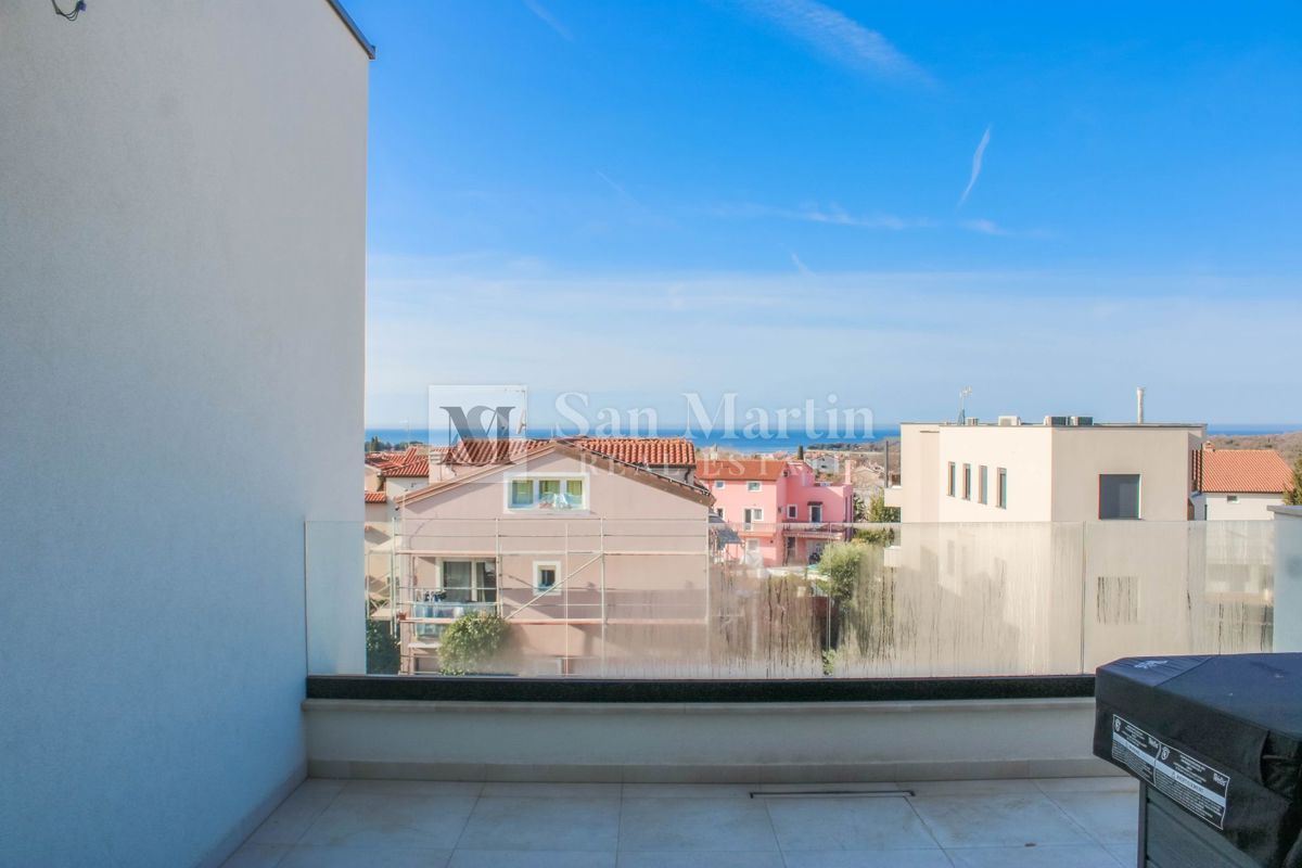 Parenzo – Casa in posizione ricercata con vista mare