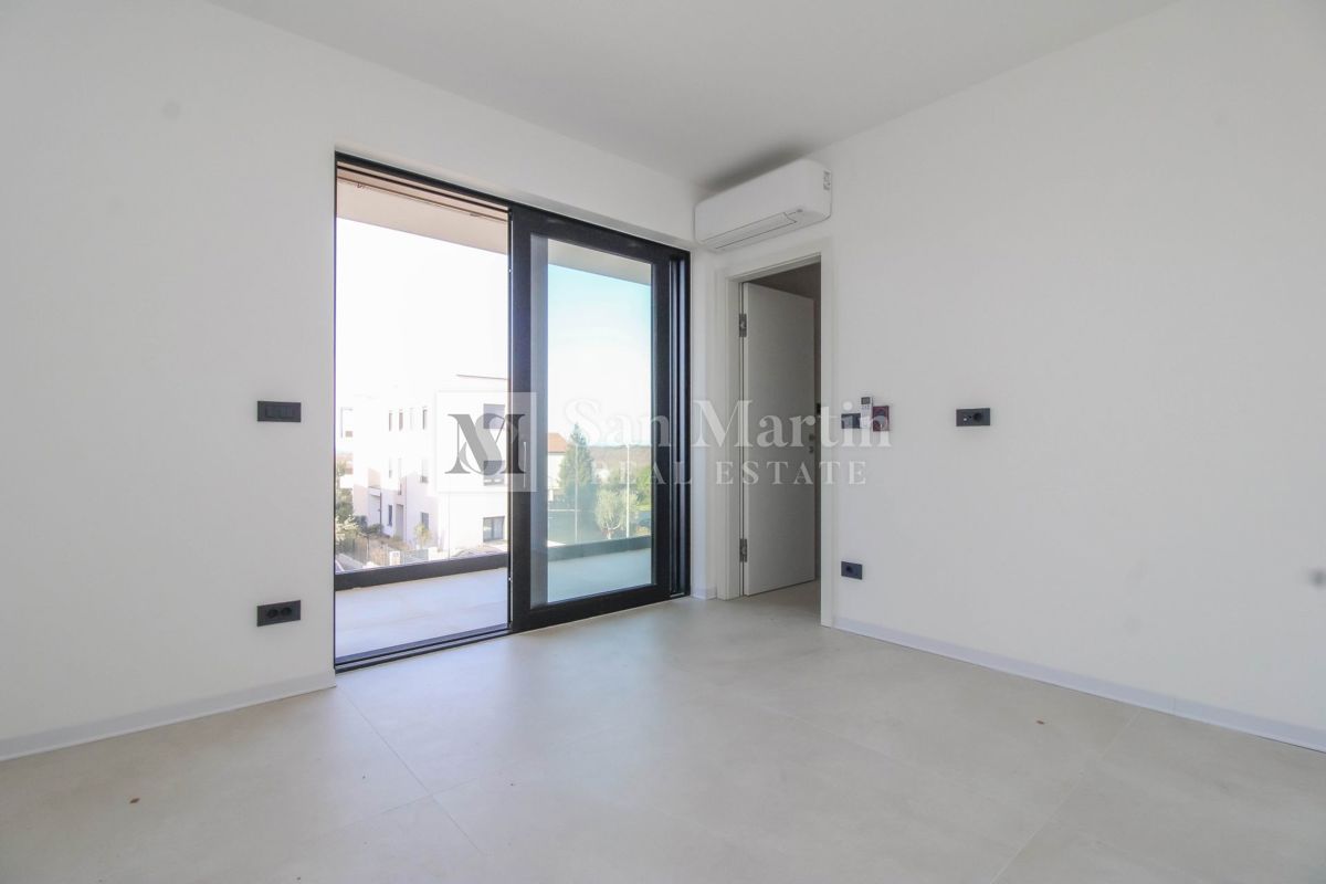 Parenzo – Casa in posizione ricercata con vista mare