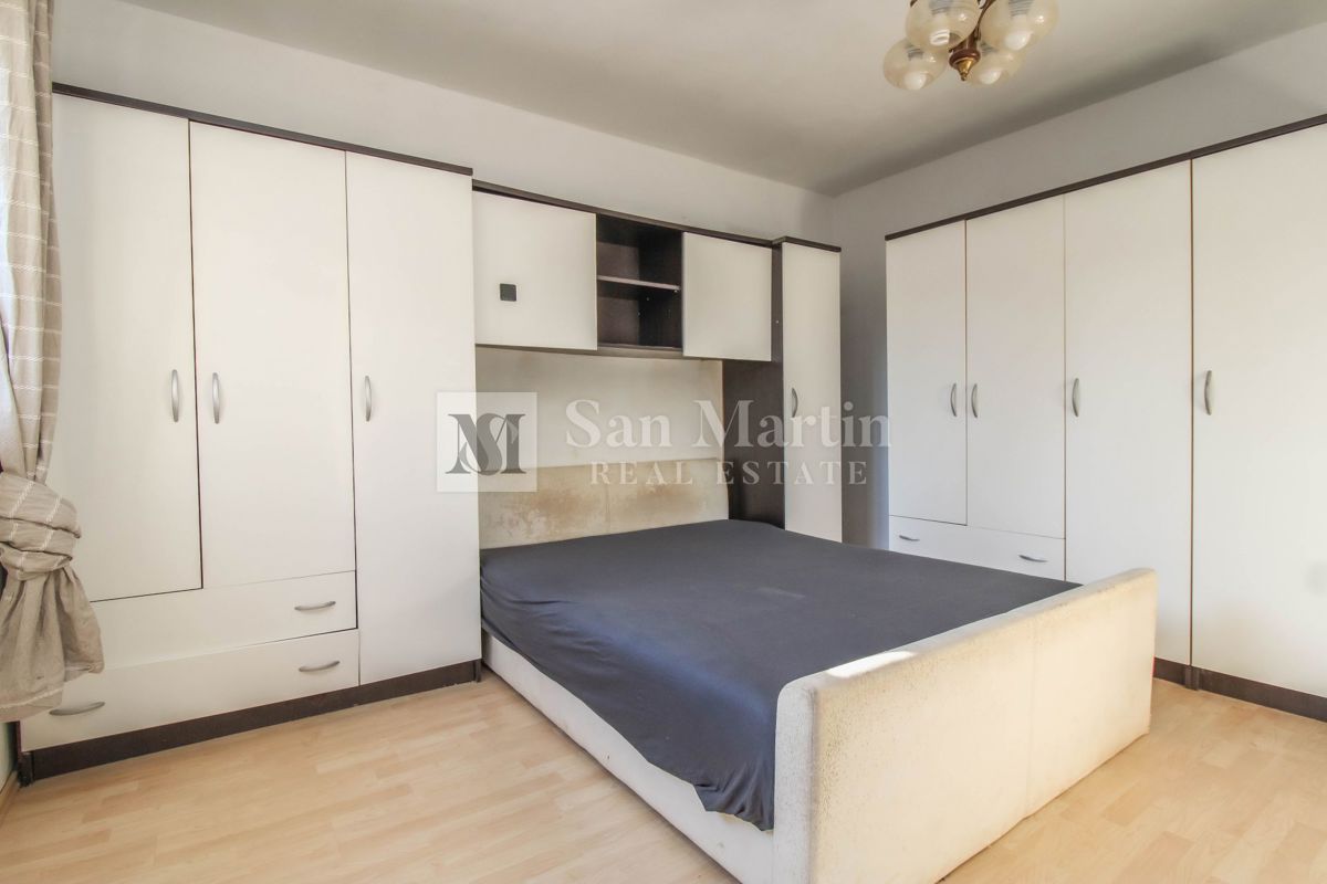 Parenzo, centro - spazioso appartamento con vista mare