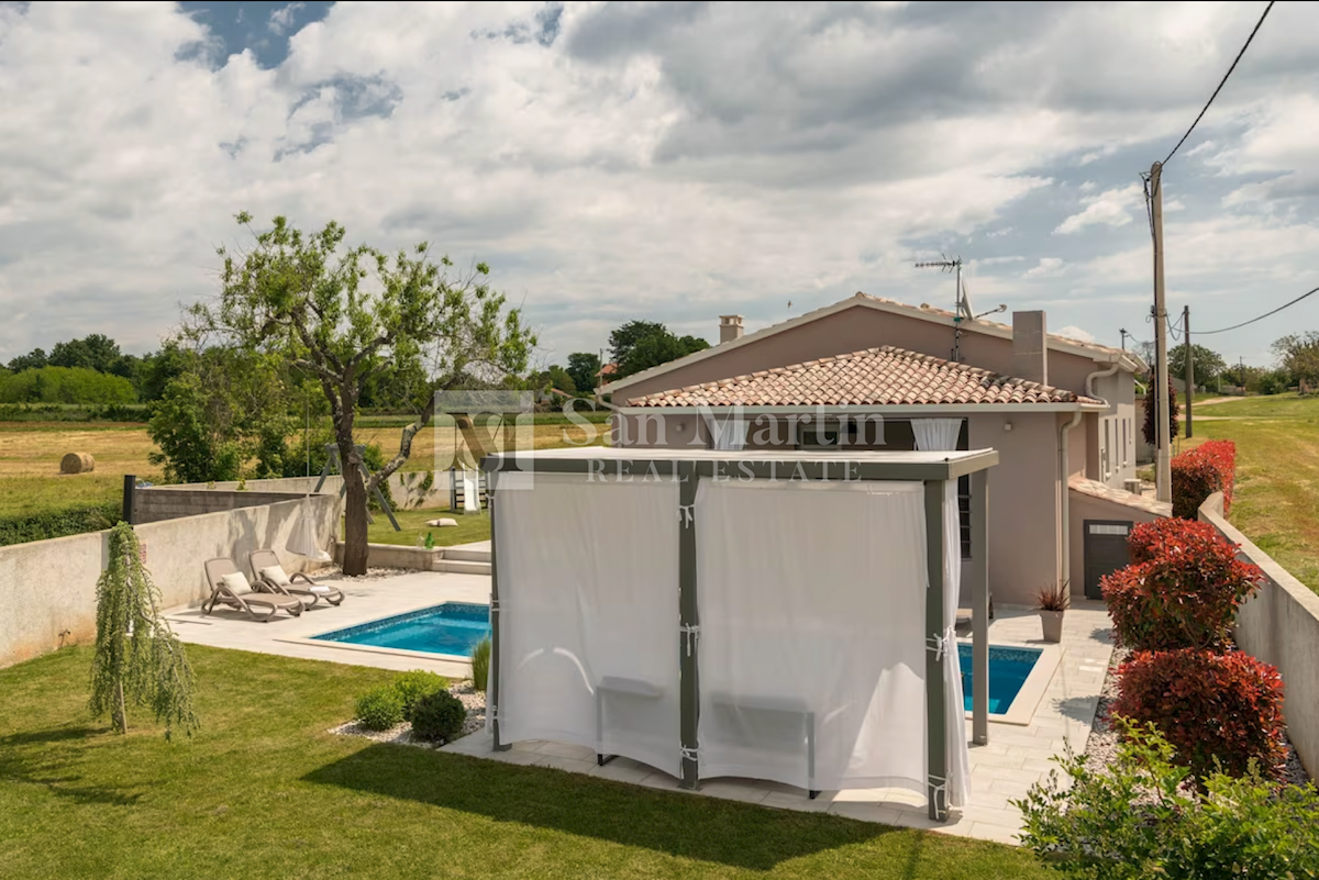 Istria, casa indipendente con piscina