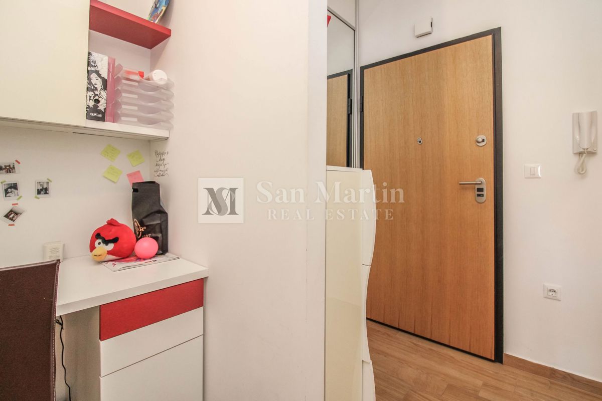 Parenzo, centro – appartamento ben arredato nel centro città