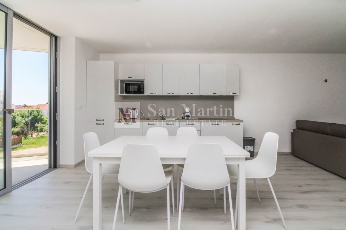 Rovigno - un fantastico appartamento con vista mare proprio accanto alle spiagge