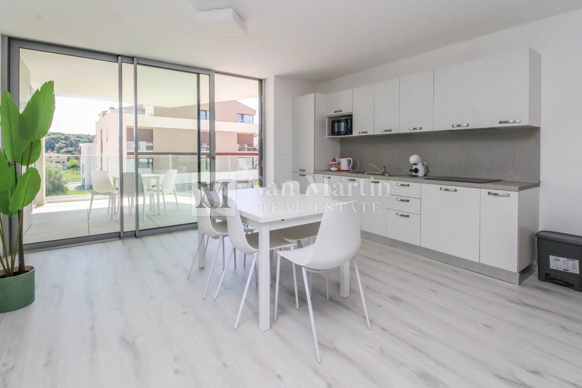 Rovigno - un fantastico appartamento con vista mare proprio accanto alle spiagge