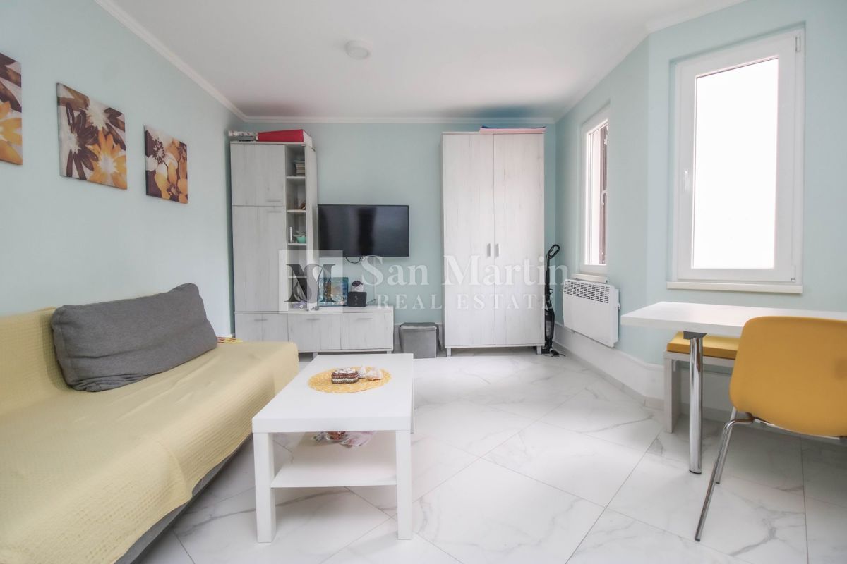 Poreč, dintorni – Appartamento ristrutturato vicino al mare