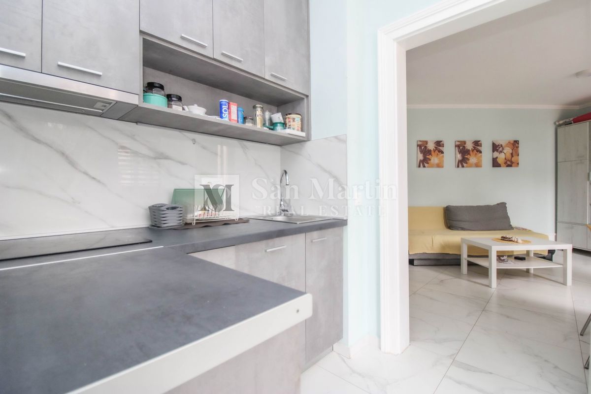 Poreč, dintorni – Appartamento ristrutturato vicino al mare