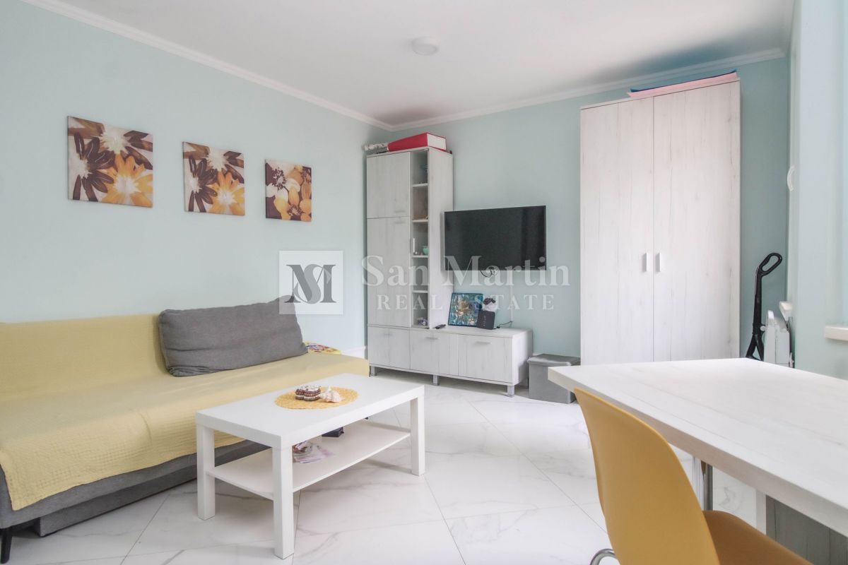 Poreč, dintorni – Appartamento ristrutturato vicino al mare