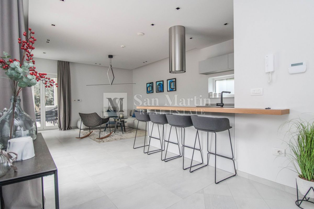 Parenzo, dintorni - bella casa con piscina vicino al mare