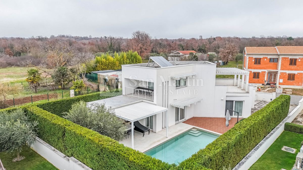 Parenzo, dintorni - bella casa con piscina vicino al mare