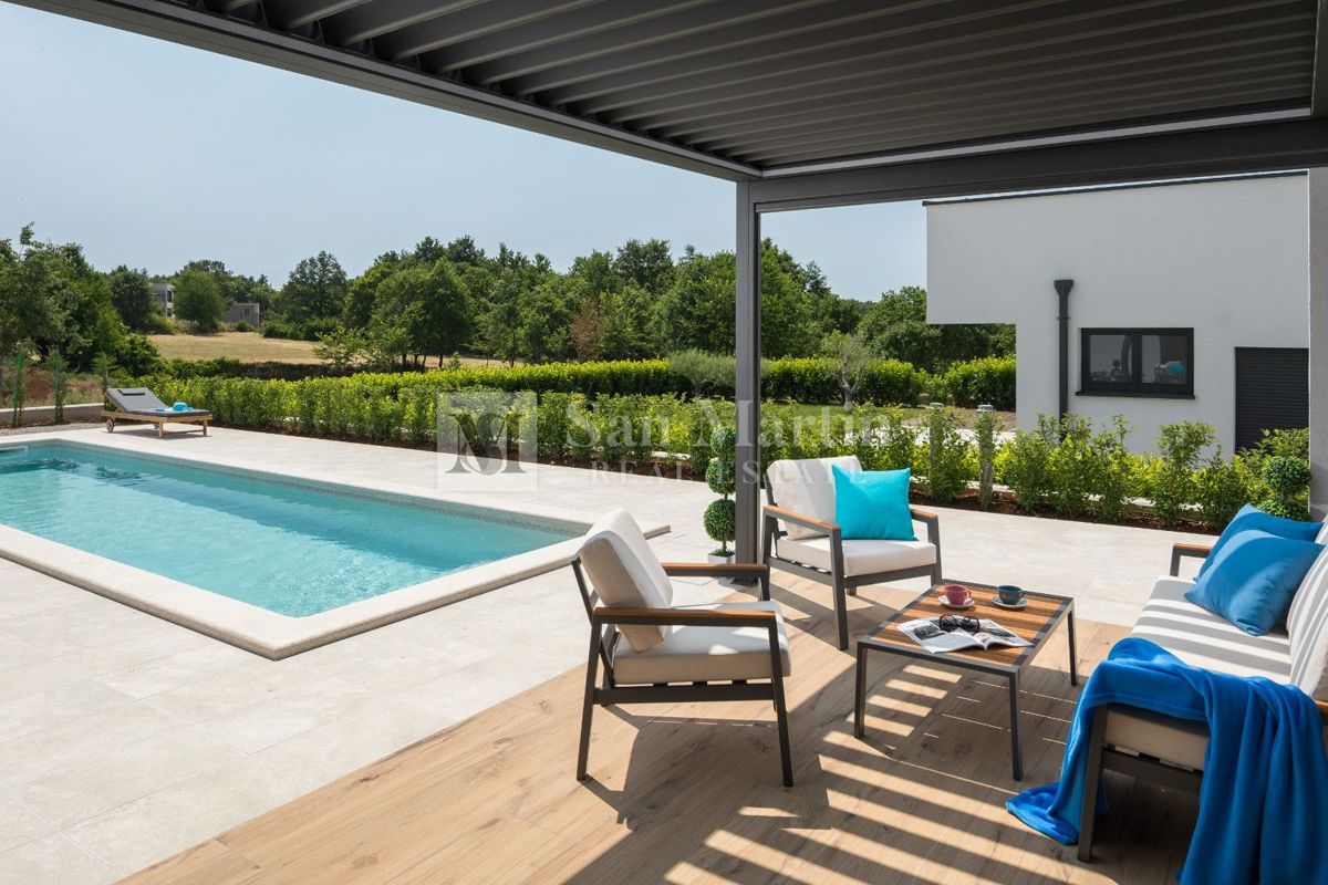 Istria centrale – Casa di nuova costruzione su un unico livello in posizione tranquilla