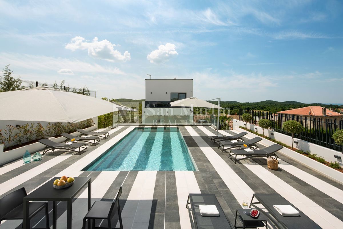 Dintorni di Parenzo, bellissima villa di lusso con piscina