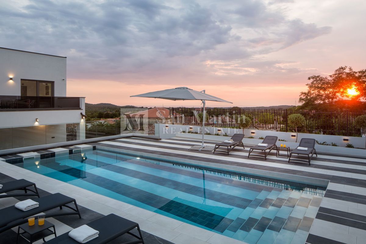 Dintorni di Parenzo, bellissima villa di lusso con piscina