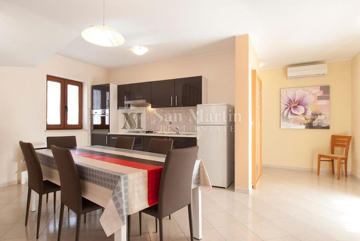 Parenzo, dintorni - casa familiare con piscina