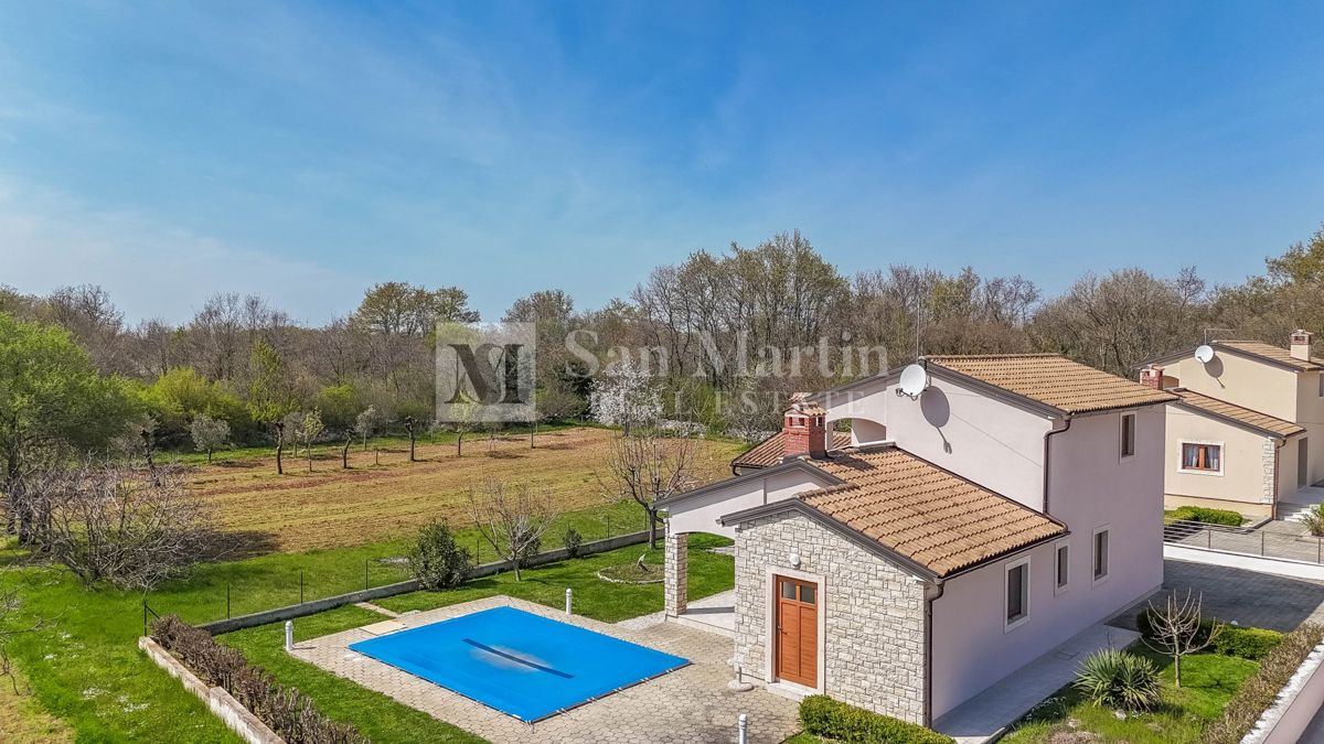 Parenzo, dintorni - casa familiare con piscina