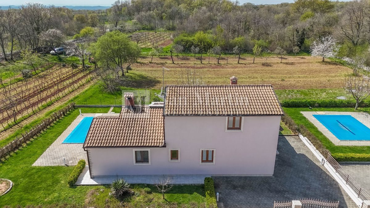 Parenzo, dintorni - casa familiare con piscina