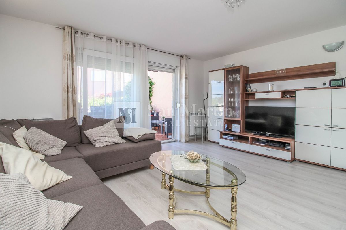 Dintorni di PARENZO, Casa 3 camere da letto