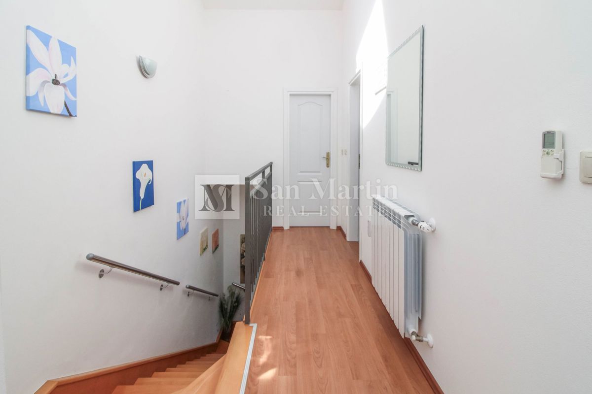 Dintorni di PARENZO, Casa 3 camere da letto