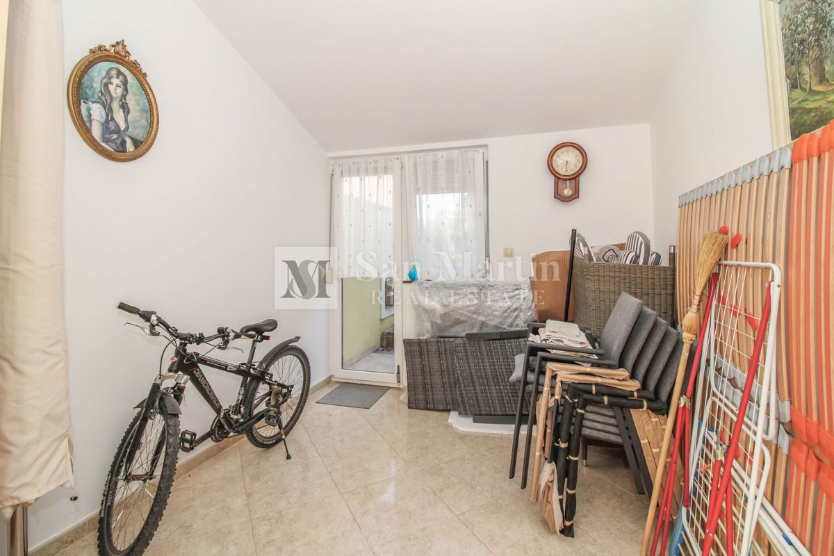 PARENZO - Casa con appartamento separato e taverna