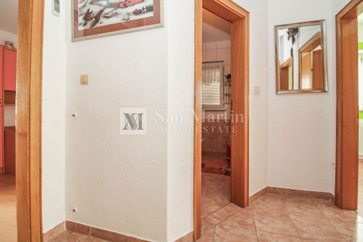 PARENZO - Casa con appartamento separato e taverna