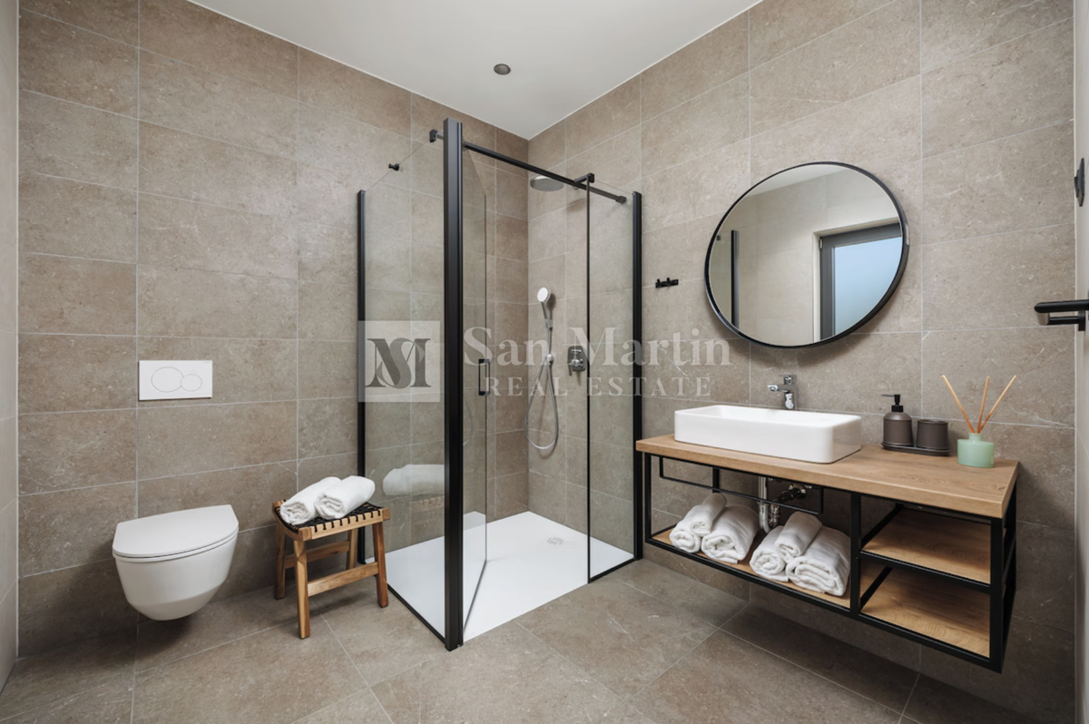 Rovigno, dintorni - casa a un piano lussuosa e di alta qualità