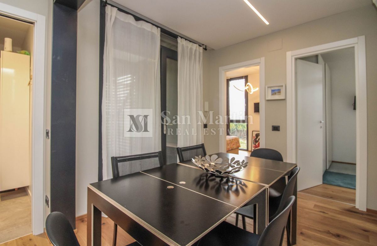 Parenzo, dintorni – fantastica piccola casa a piano terra con piscina