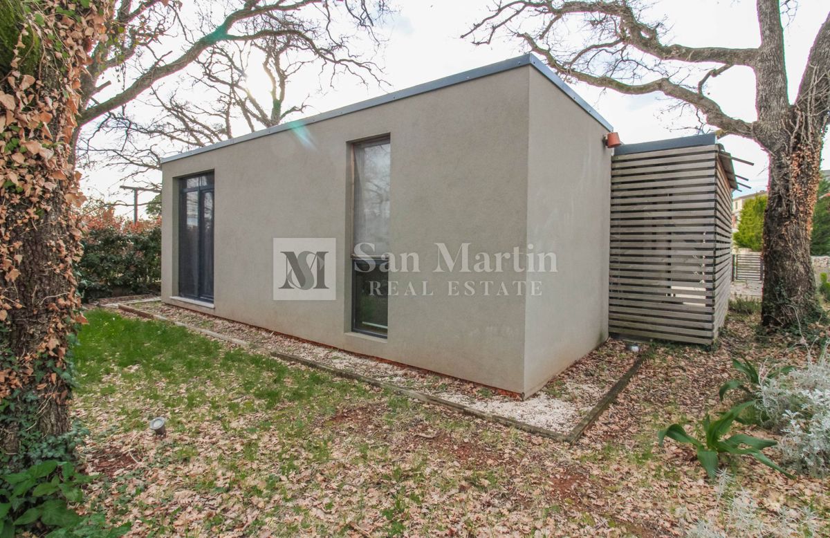 Parenzo, dintorni – fantastica piccola casa a piano terra con piscina