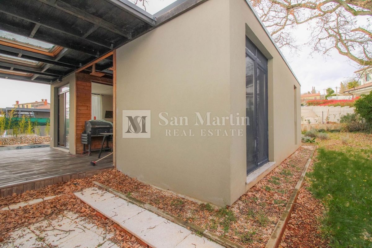 Parenzo, dintorni – fantastica piccola casa a piano terra con piscina