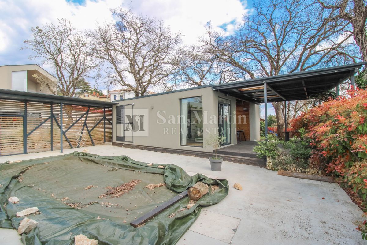 Parenzo, dintorni – fantastica piccola casa a piano terra con piscina