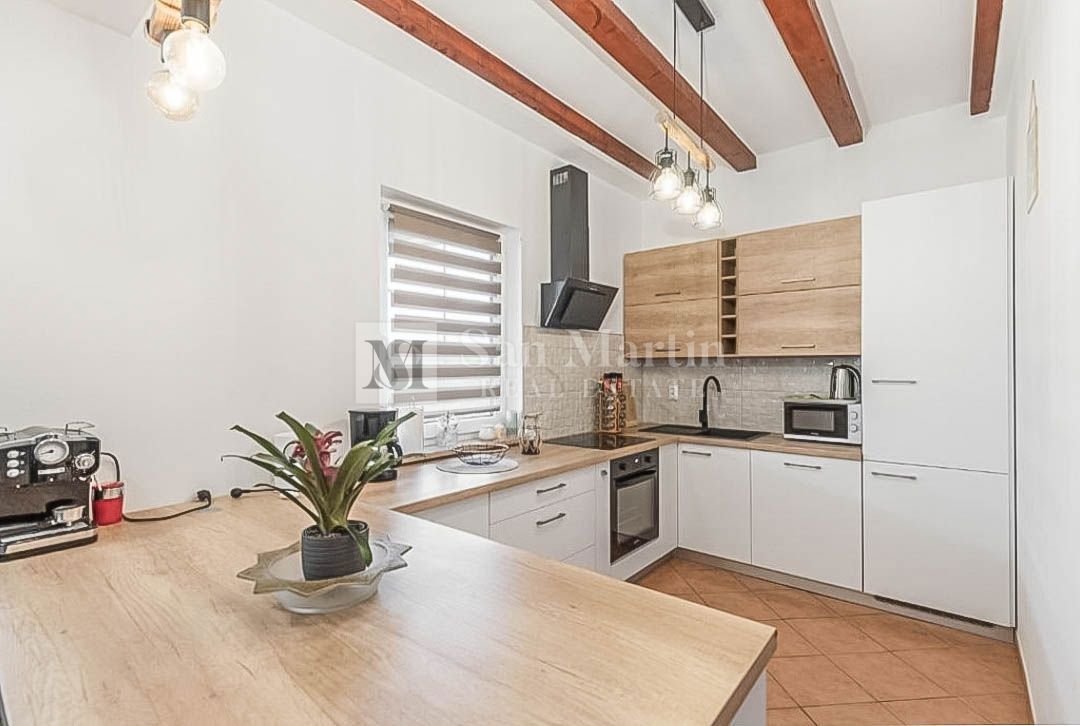 PARENZO, Casa con piscina 4 camere da letto