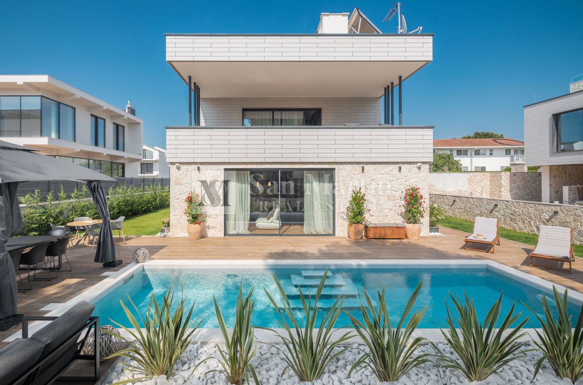 Parenzo - casa di lusso vicino al mare