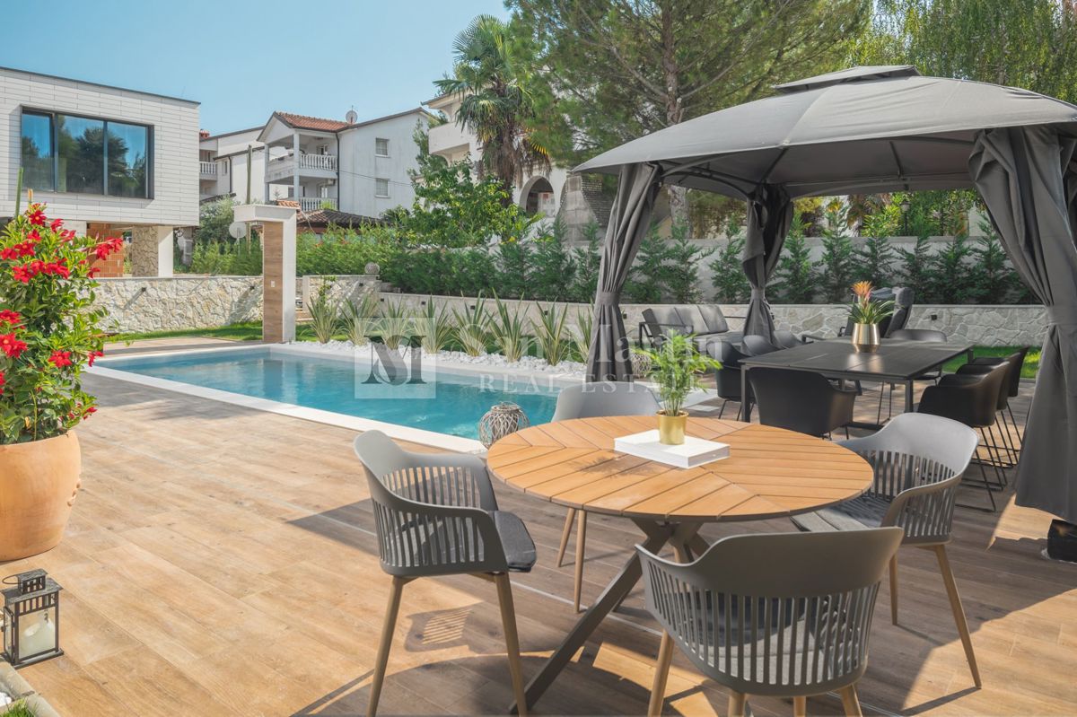 Parenzo - casa di lusso vicino al mare