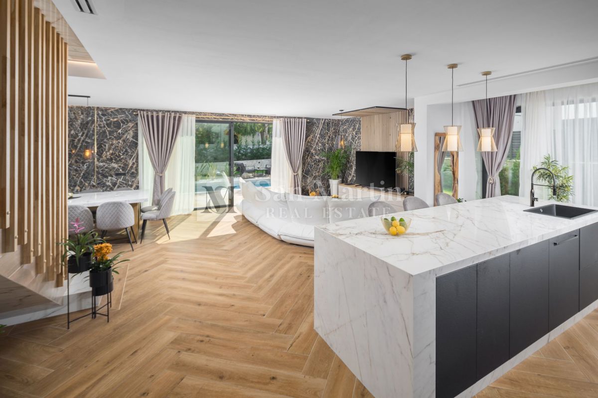 Parenzo - casa di lusso vicino al mare