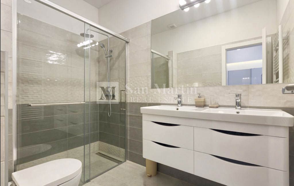 Parenzo, dintorni - una bella casa con piscina in una posizione tranquilla