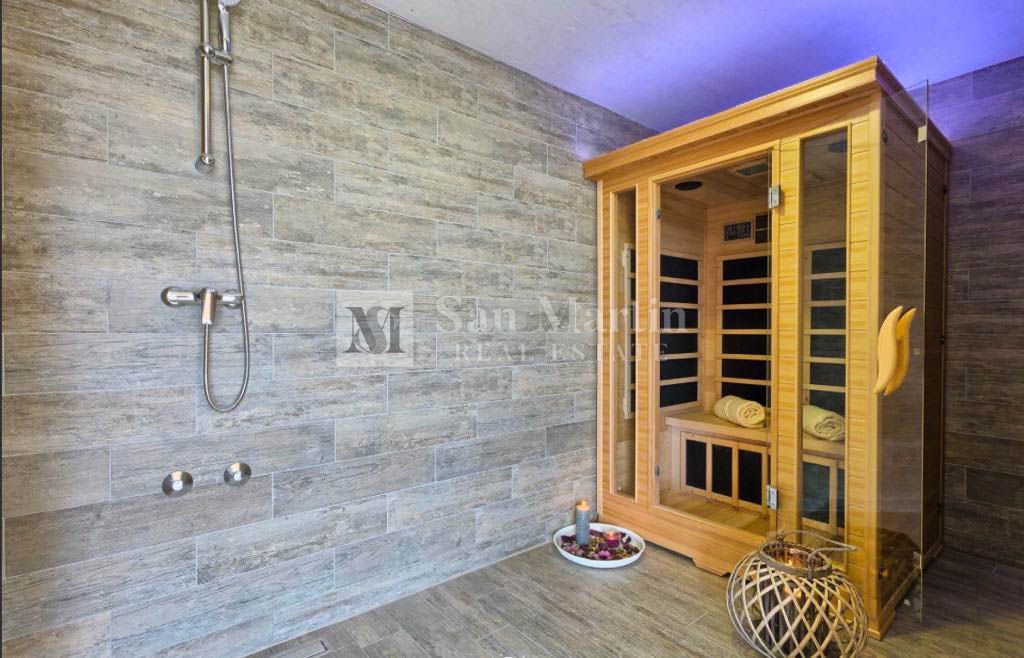 Parenzo, dintorni - una bella casa con piscina in una posizione tranquilla