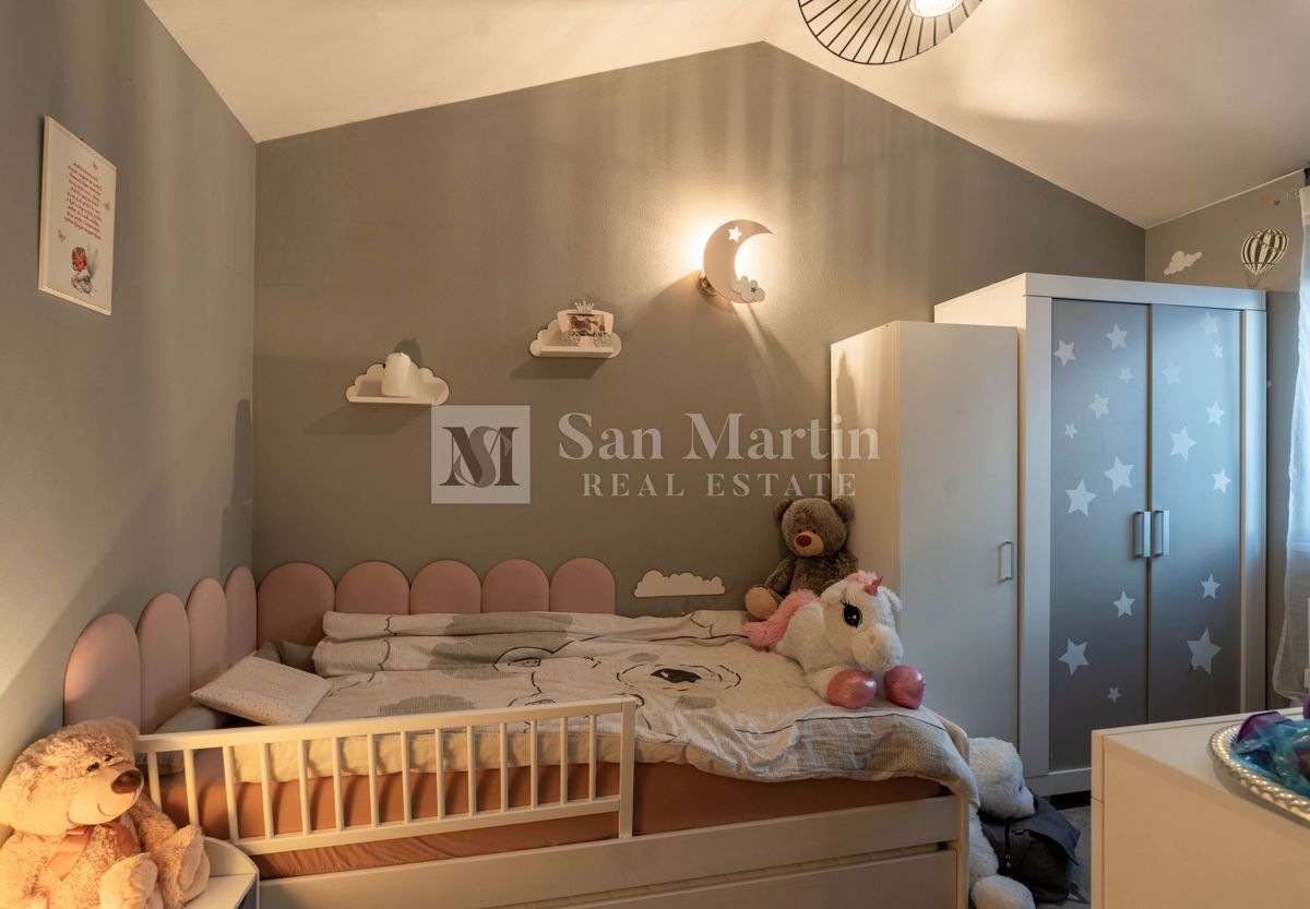 Parenzo, dintorni - Ottima casa in posizione ricercata