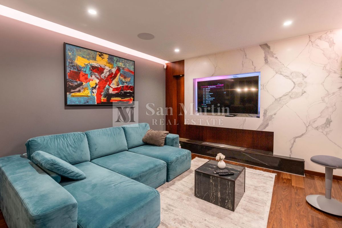 Parenzo, dintorni - Ottima casa in posizione ricercata