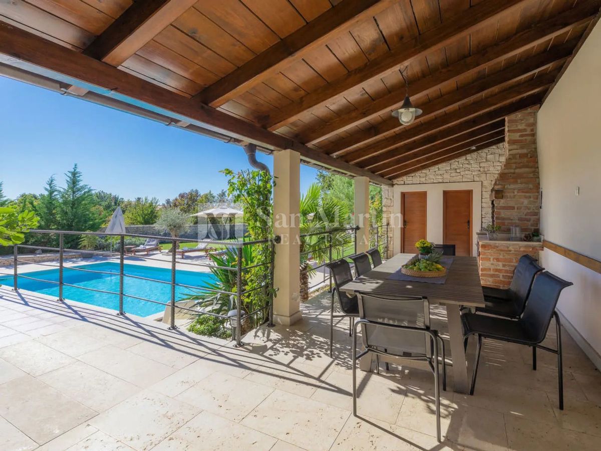 Istria, Svetvinčenat – casa tradizionale su ampio terreno