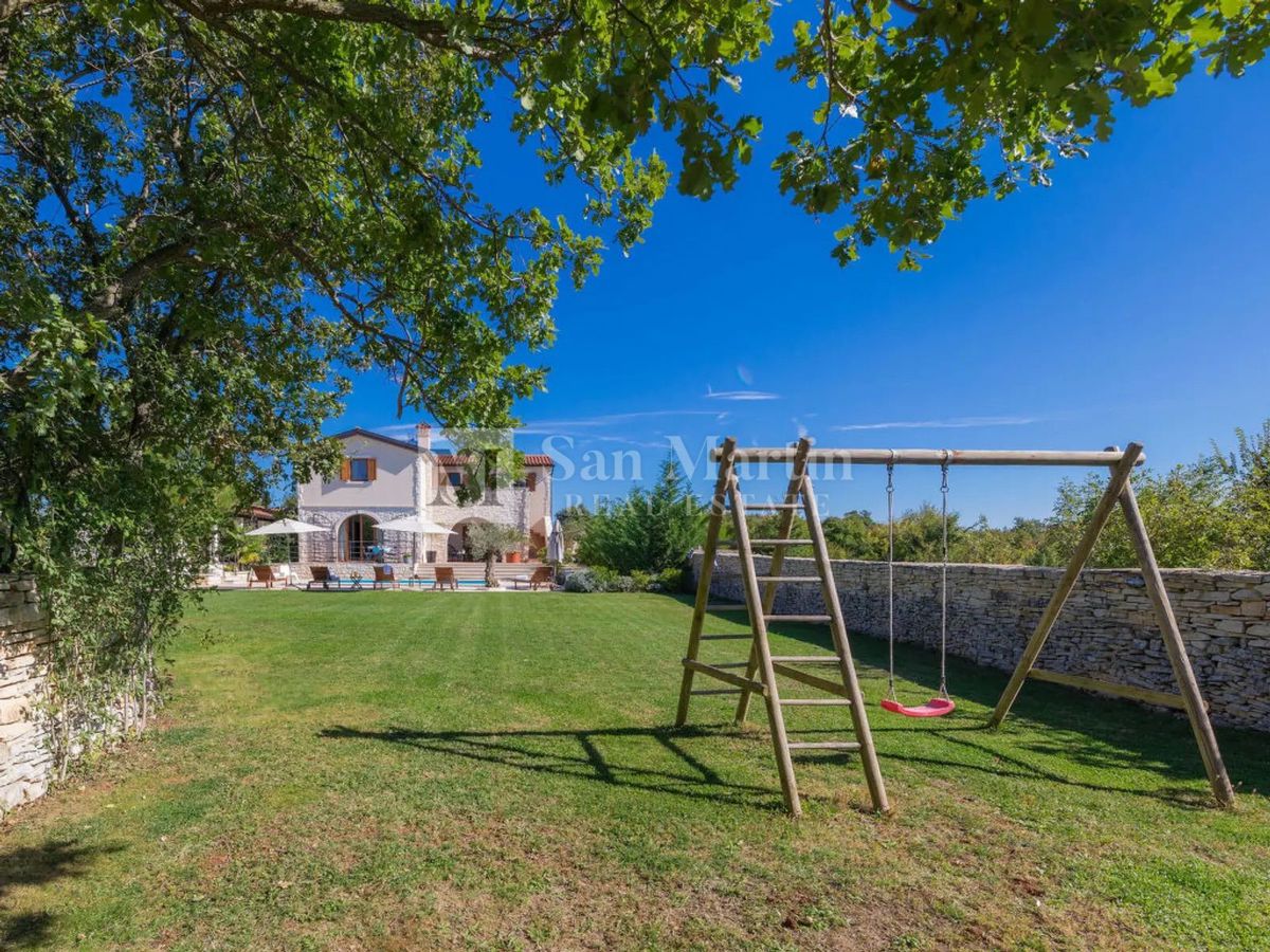 Istria, Svetvinčenat – casa tradizionale su ampio terreno